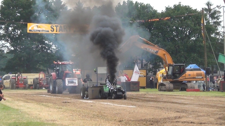 tractor pulling anholt